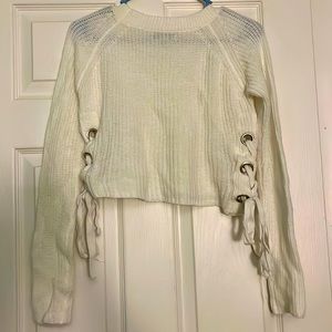 White Settledown sweater
